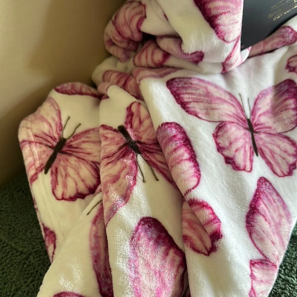 RACHEL Rachel Roy Butterfly 🦋 Throw Pink Purple & White NEW! - Picture 5 of 9
